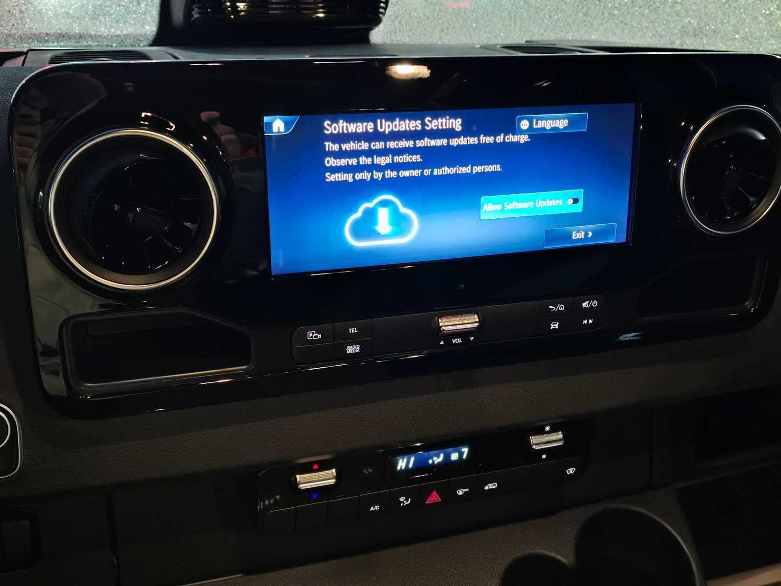 2026 Mercedes-Benz Sprinter 2500 Standard Roof I4 Diesel HO 144" AWD