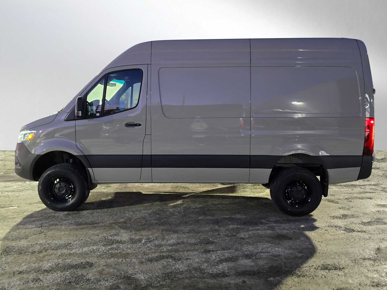 2026 Mercedes-Benz Sprinter 2500 Standard Roof I4 Diesel HO 144" AWD