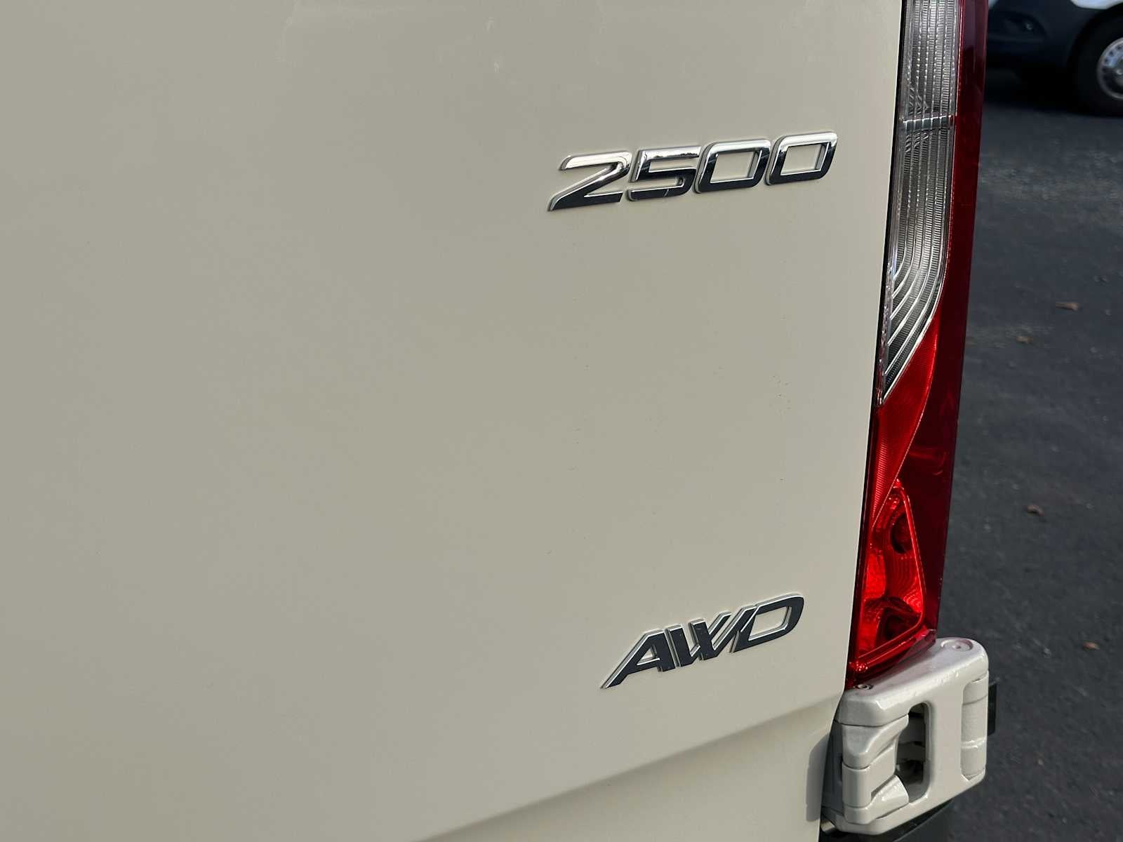 2026 Mercedes-Benz Sprinter 2500 Standard Roof I4 Diesel HO 144" AWD