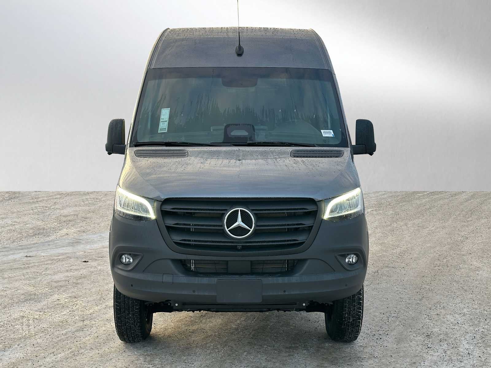 2026 Mercedes-Benz Sprinter 2500 Standard Roof I4 Diesel HO 144" AWD