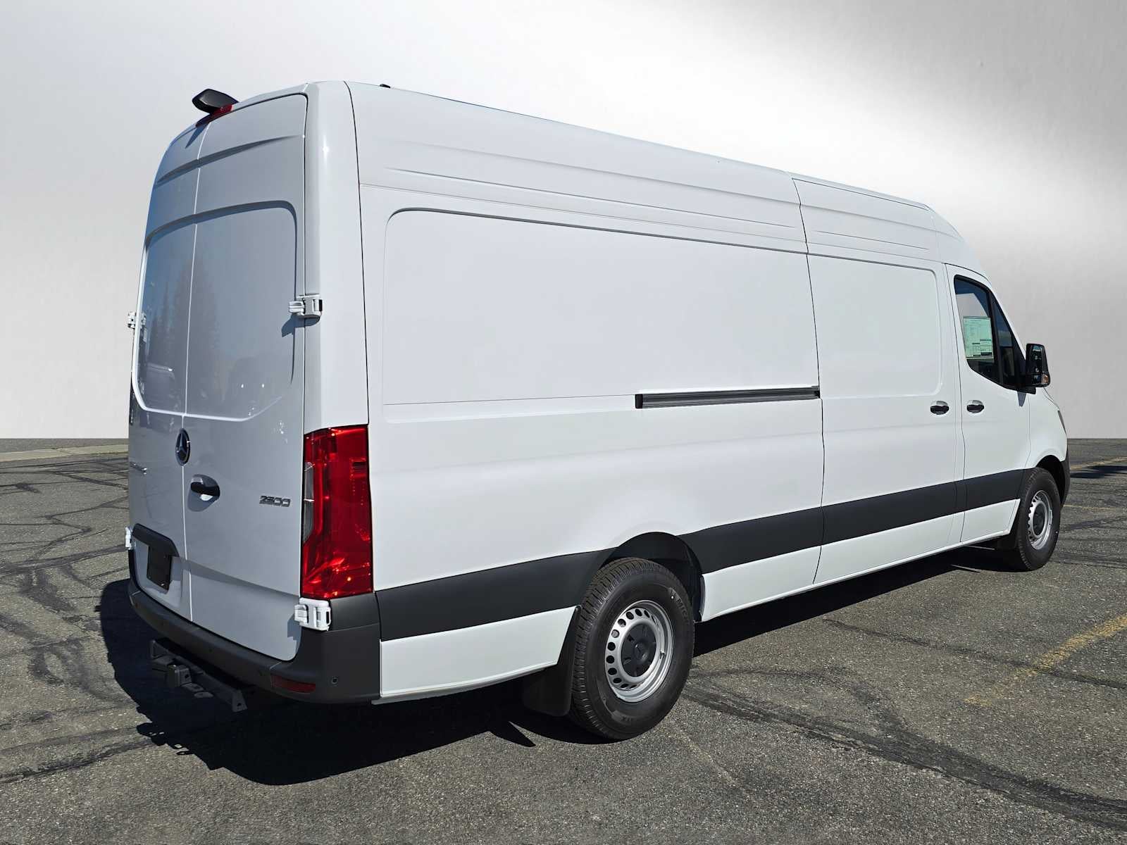 2024 Mercedes-Benz Sprinter 2500 High Roof I4 Diesel HO 170" RWD