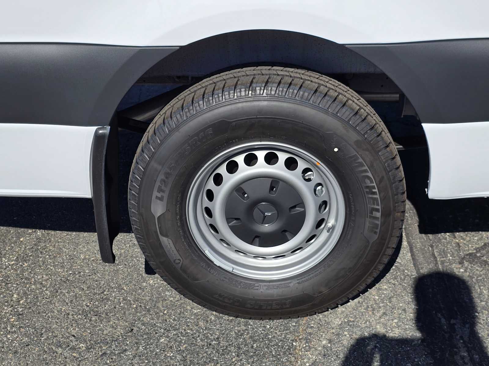 2024 Mercedes-Benz Sprinter 2500 High Roof I4 Diesel HO 170" RWD