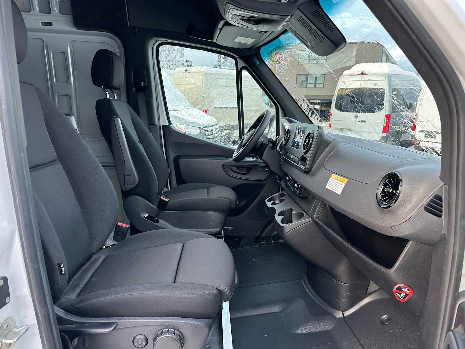 2024 Mercedes-Benz Sprinter 2500 High Roof I4 Diesel HO 170" RWD