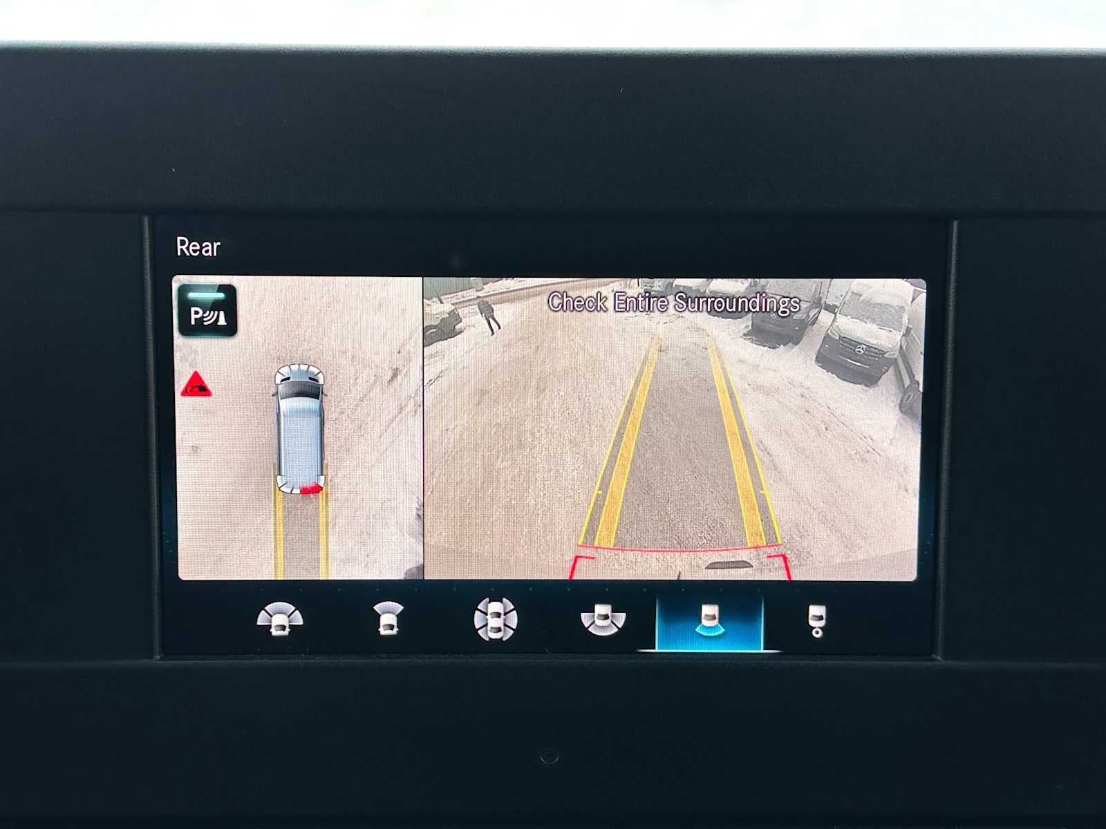 2021 Freightliner Sprinter 2500 Standard Roof V6 144" 4WD