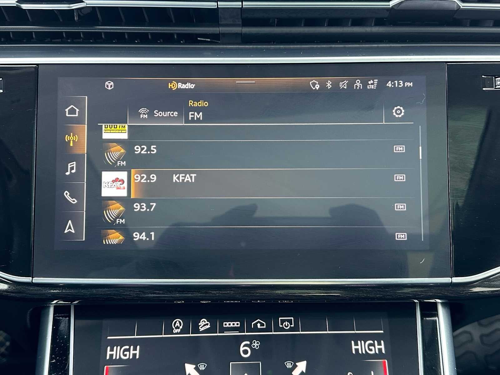 2022 Audi Q7 Premium Plus