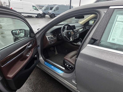 2022 BMW 740i xDrive 740i xDrive