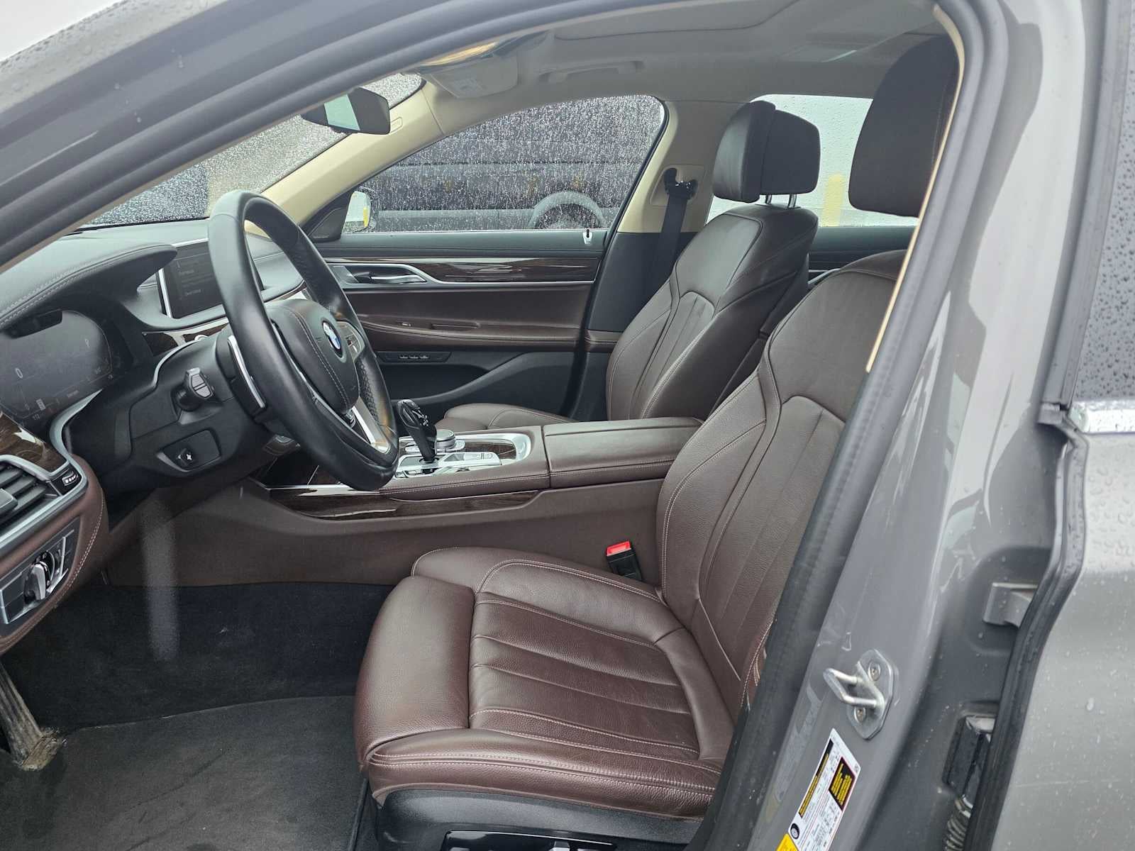 2022 BMW 740i xDrive 740i xDrive