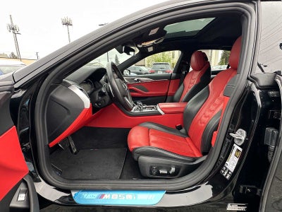 2025 BMW 8 Series M850i