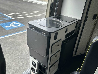 2018 Mercedes-Benz Sprinter 2500 Standard Roof V6 144" 4WD