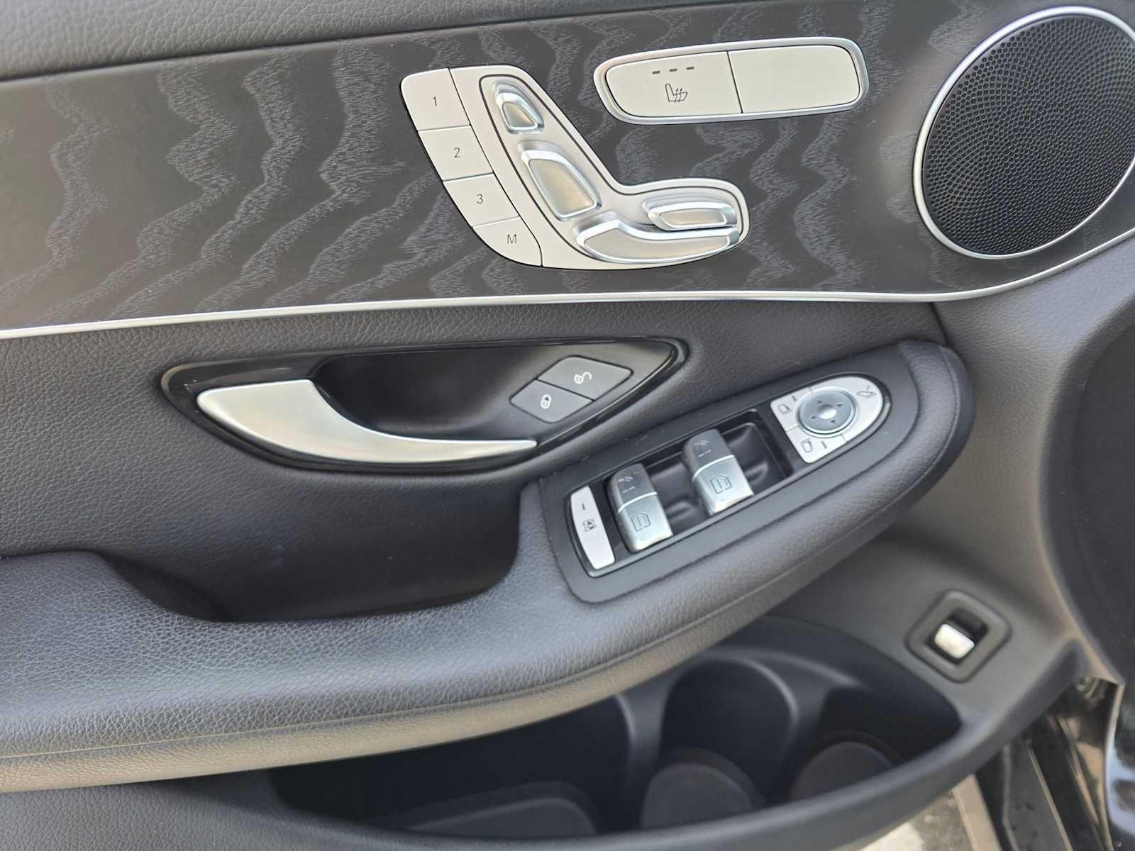 2017 Mercedes-Benz GLC 300 4MATIC® SUV