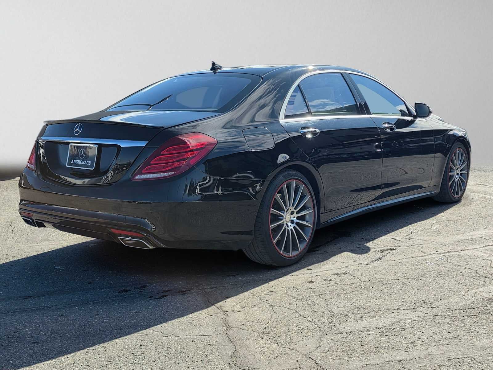 2014 Mercedes-Benz S 550 4dr Sdn 4MATIC®