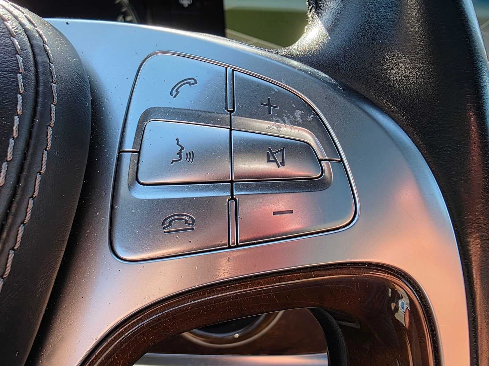 2014 Mercedes-Benz S 550 4dr Sdn 4MATIC®