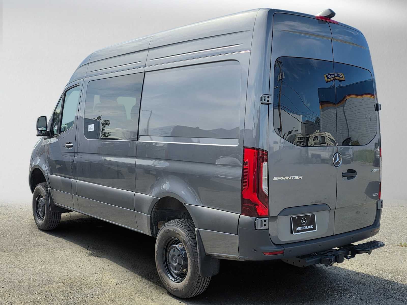 2026 Mercedes-Benz Sprinter 2500 Standard Roof I4 Diesel HO 144 AWD