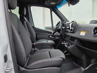2026 Mercedes-Benz Sprinter 2500 Standard Roof I4 Diesel HO 144 AWD