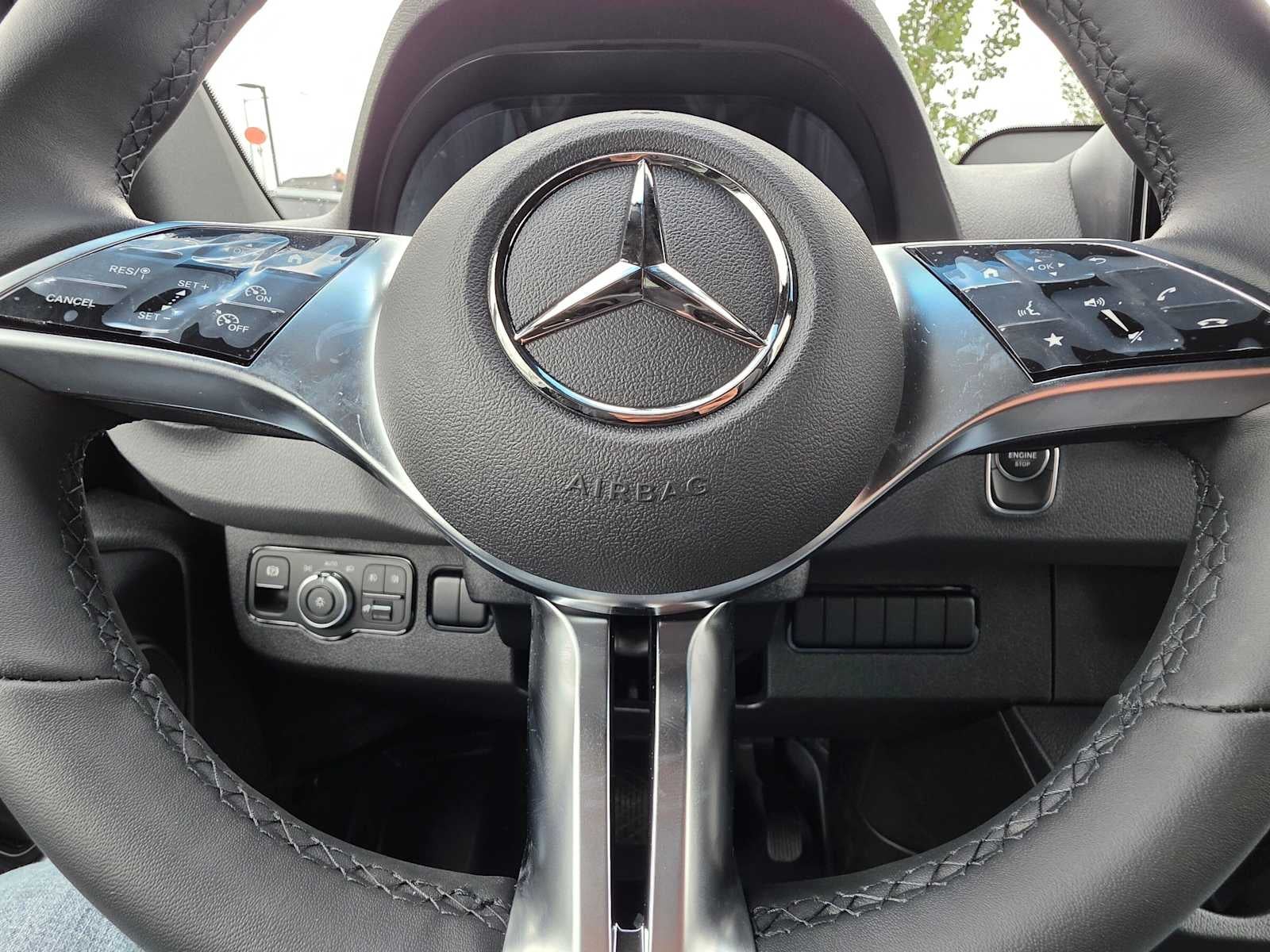 2026 Mercedes-Benz Sprinter 2500 Standard Roof I4 Diesel HO 144 AWD