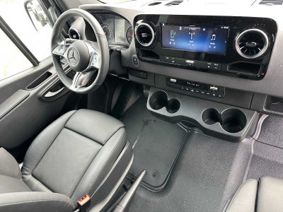 2026 Mercedes-Benz Sprinter 2500 Standard Roof I4 Diesel HO 144 AWD