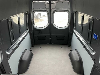 2026 Mercedes-Benz Sprinter 2500 Standard Roof I4 Diesel HO 144 AWD