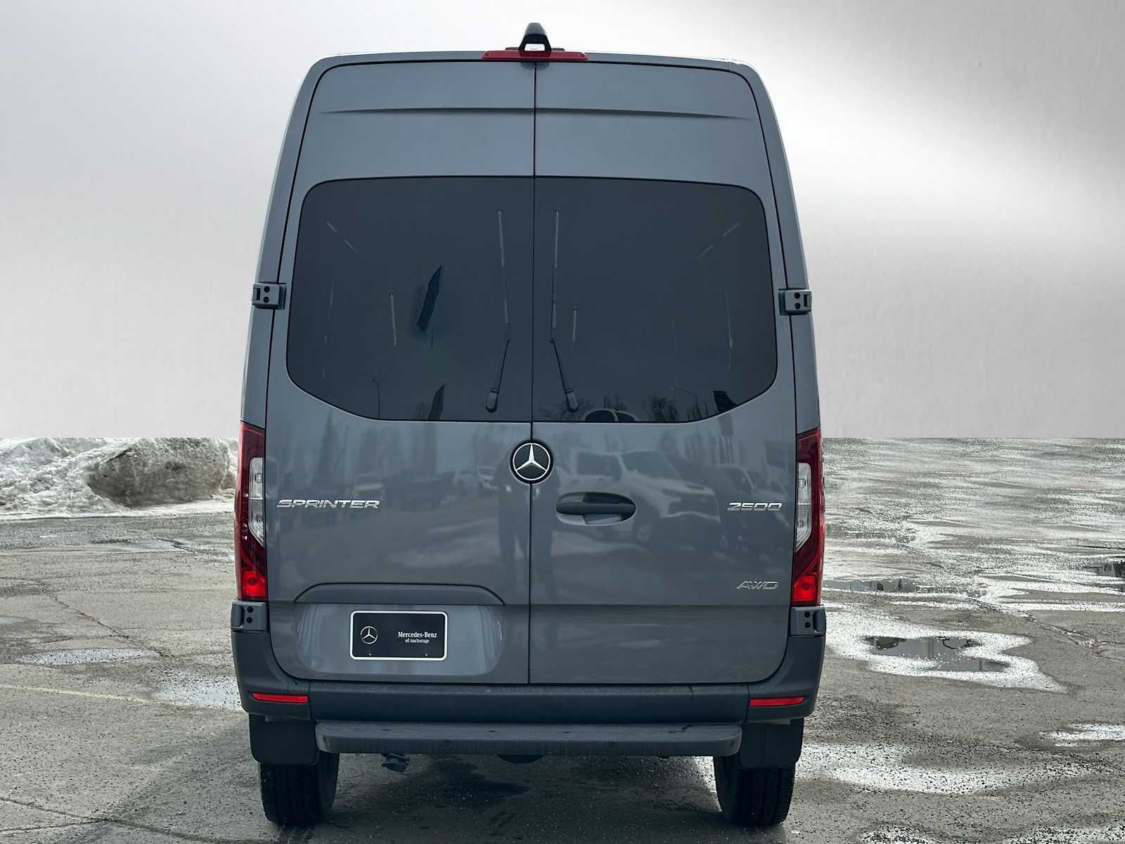 2026 Mercedes-Benz Sprinter 2500 Standard Roof I4 Diesel HO 144 AWD