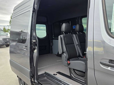 2026 Mercedes-Benz Sprinter 2500 Standard Roof I4 Diesel HO 144 AWD
