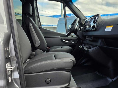 2026 Mercedes-Benz Sprinter 2500 Standard Roof I4 Diesel HO 144 AWD