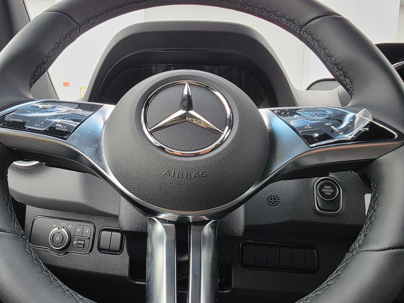 2026 Mercedes-Benz Sprinter 2500 Standard Roof I4 Diesel HO 144 AWD