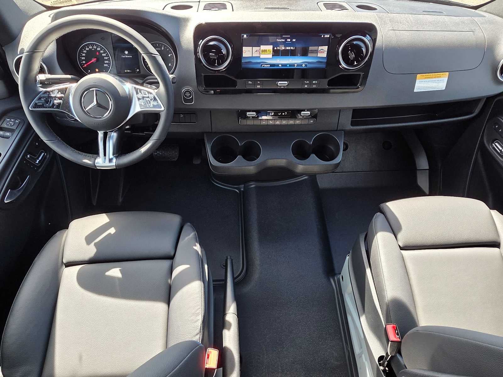 2026 Mercedes-Benz Sprinter 2500 Standard Roof I4 Diesel HO 144 AWD