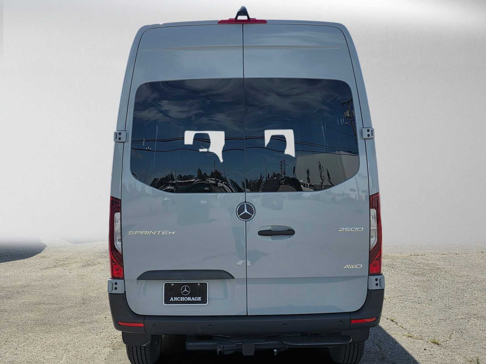 2026 Mercedes-Benz Sprinter 2500 Standard Roof I4 Diesel HO 144 AWD