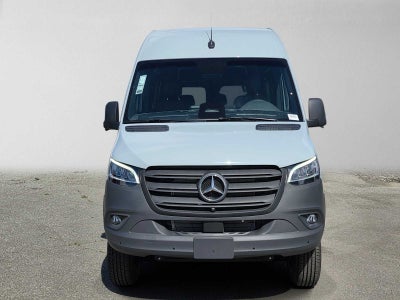 2026 Mercedes-Benz Sprinter 2500 Standard Roof I4 Diesel HO 144 AWD