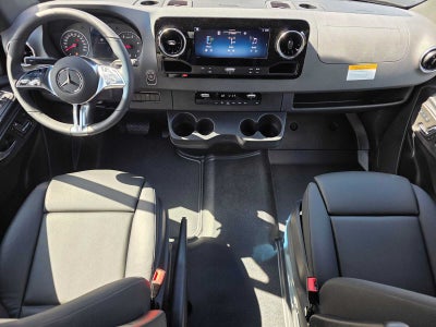 2026 Mercedes-Benz Sprinter 2500 Standard Roof I4 Diesel HO 144 AWD