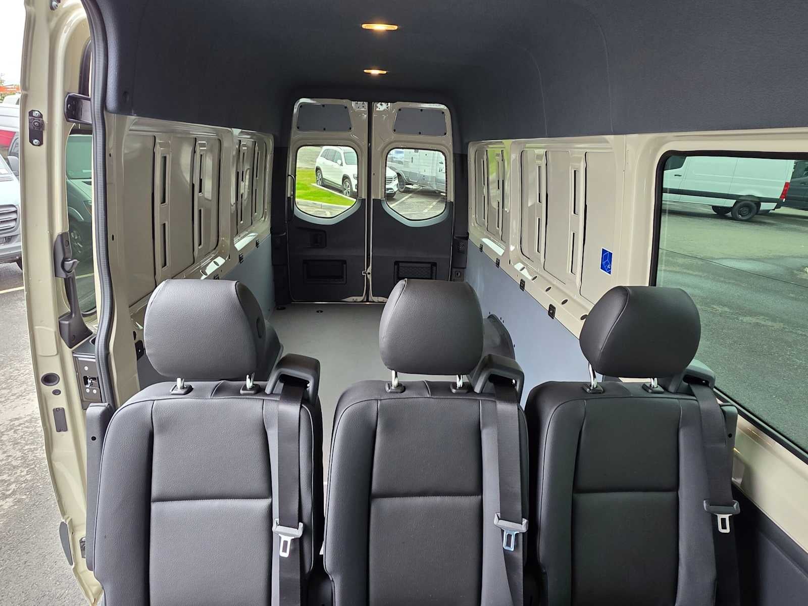 2026 Mercedes-Benz Sprinter Crew 2500 High Roof I4 Diesel HO 170 AWD