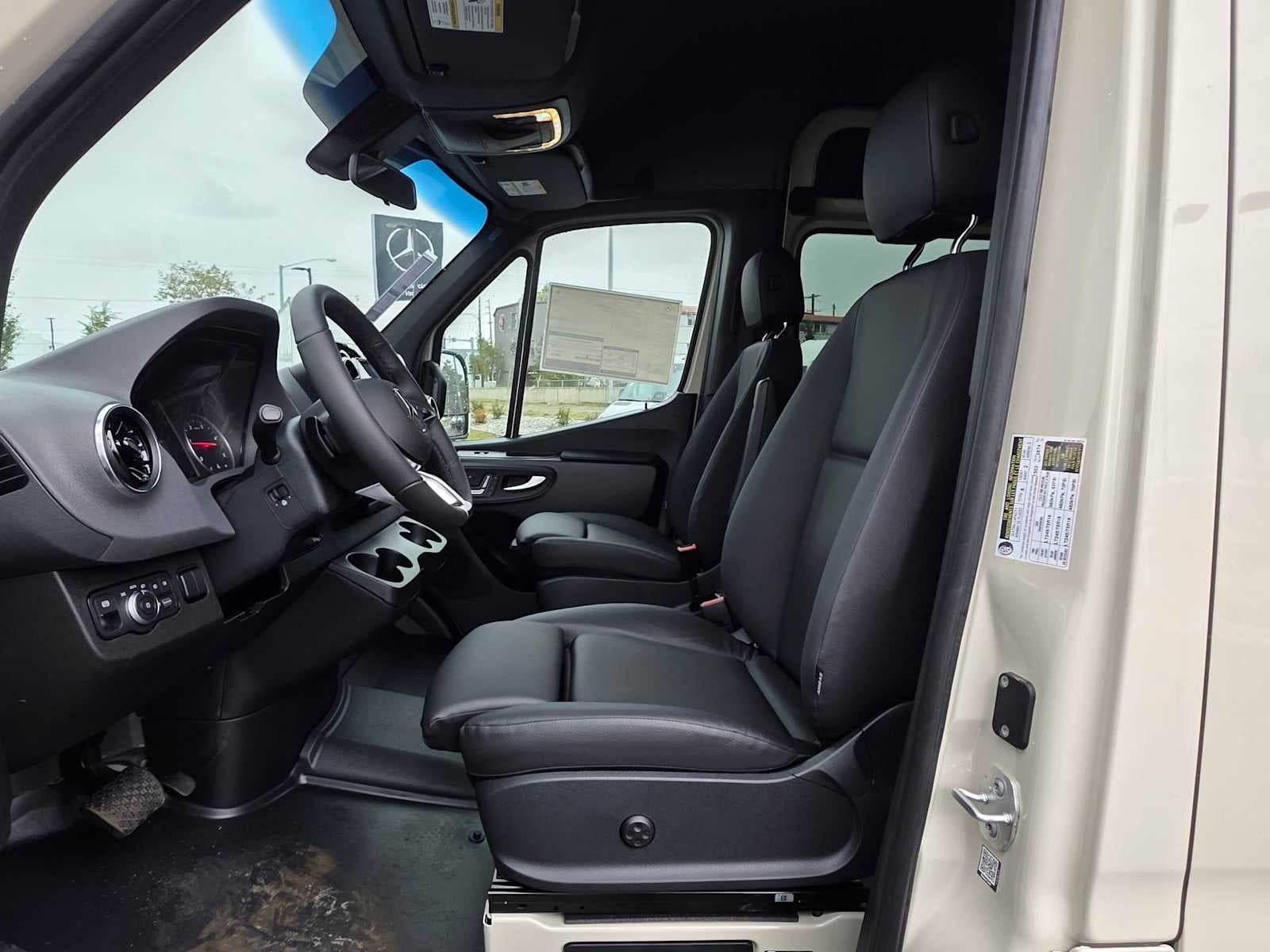 2026 Mercedes-Benz Sprinter Crew 2500 High Roof I4 Diesel HO 170 AWD