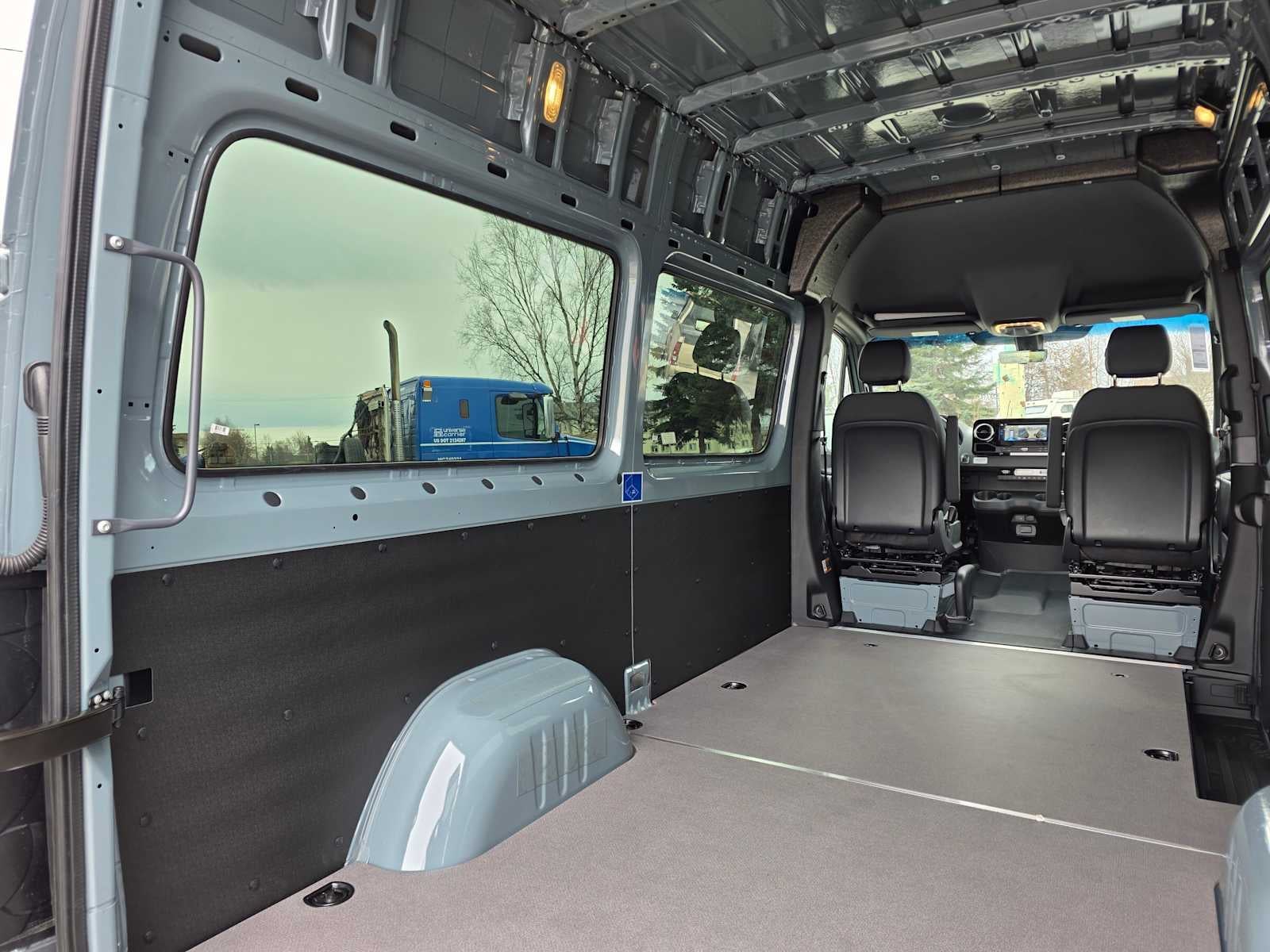 2026 Mercedes-Benz Sprinter 2500 Standard Roof I4 Diesel HO 144 AWD