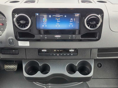 2026 Mercedes-Benz Sprinter 2500 Standard Roof I4 Diesel HO 144 AWD