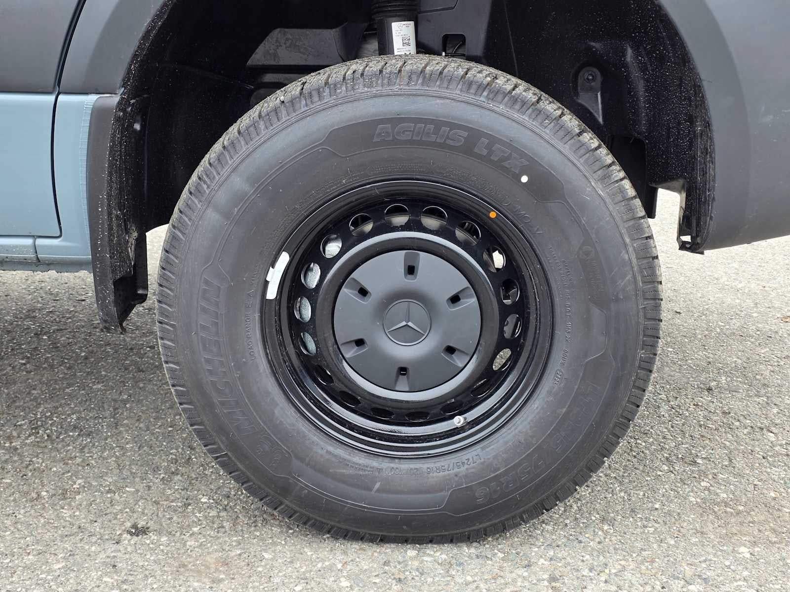 2026 Mercedes-Benz Sprinter 2500 Standard Roof I4 Diesel HO 144 AWD