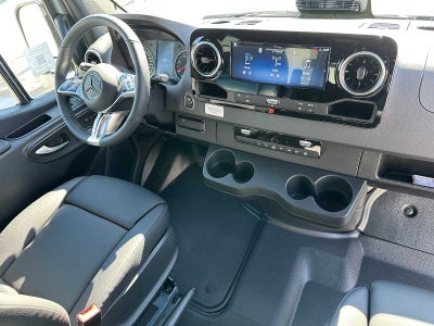 2026 Mercedes-Benz Sprinter 2500 Standard Roof I4 Diesel HO 144 AWD