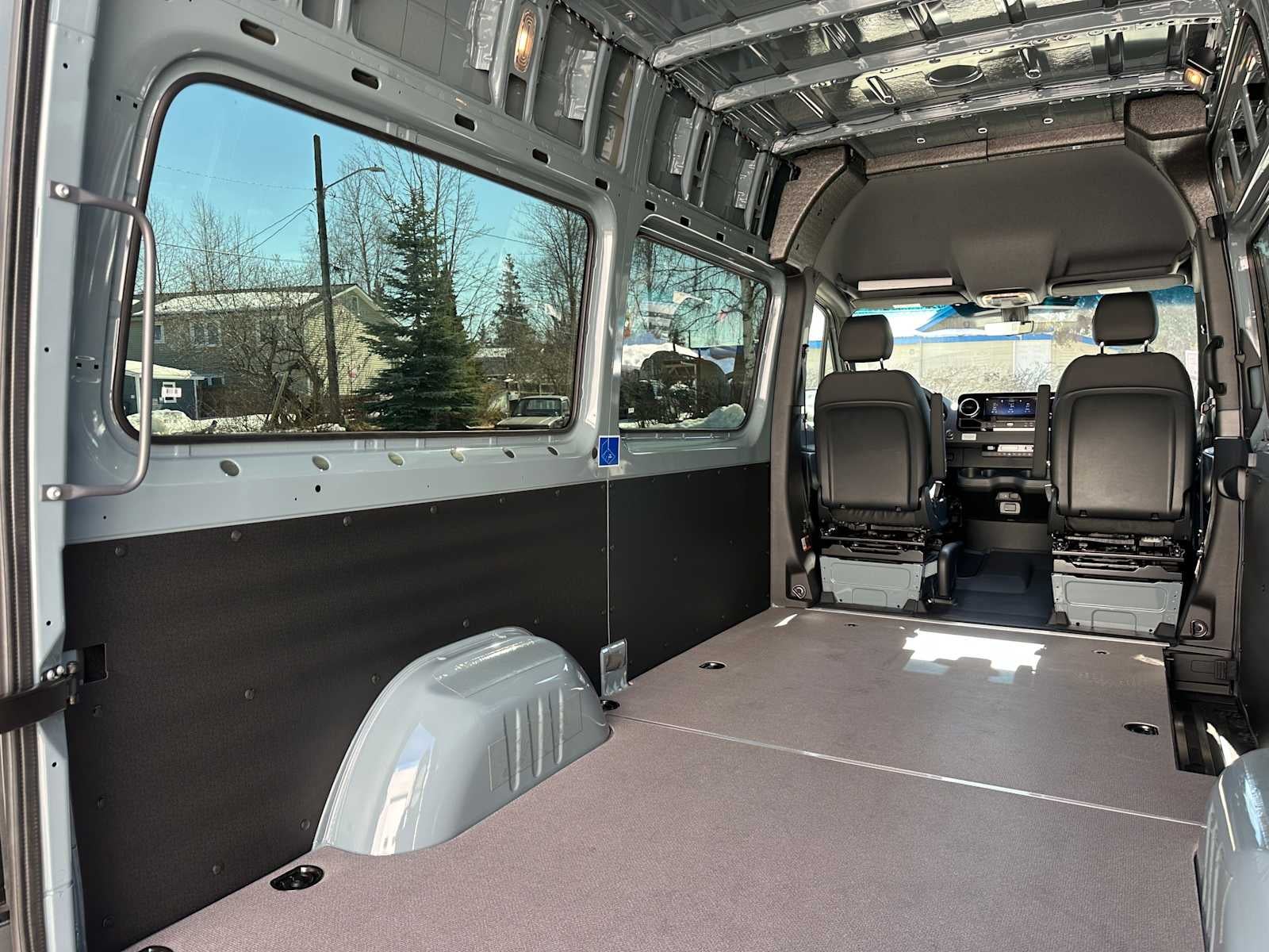 2026 Mercedes-Benz Sprinter 2500 Standard Roof I4 Diesel HO 144 AWD