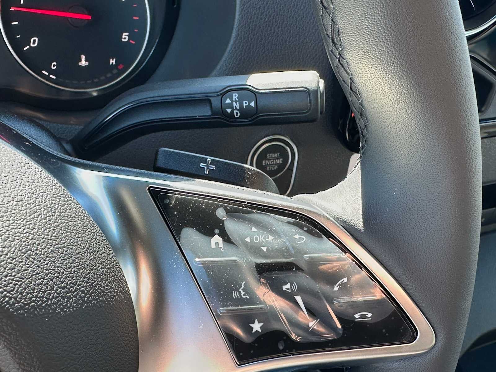 2026 Mercedes-Benz Sprinter 2500 Standard Roof I4 Diesel HO 144 AWD