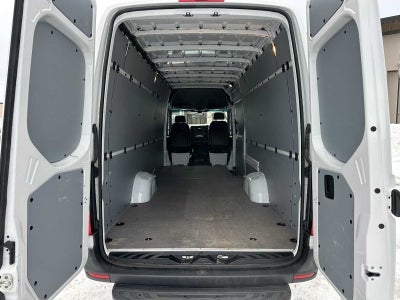 2023 Mercedes-Benz Sprinter Cargo Van 2500 High Roof I4 Diesel 170" Extended RWD