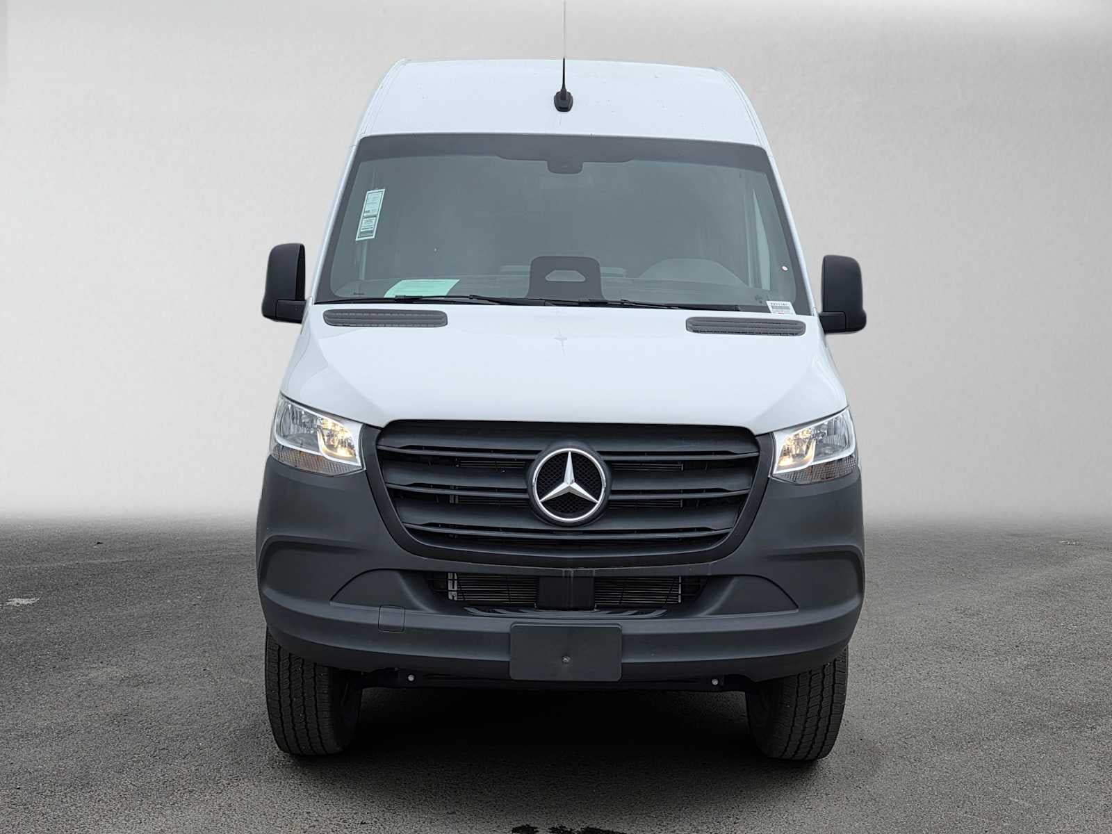 2025 Mercedes-Benz Sprinter Cargo Van 2500 Standard Roof I4 Diesel HO 144 AWD