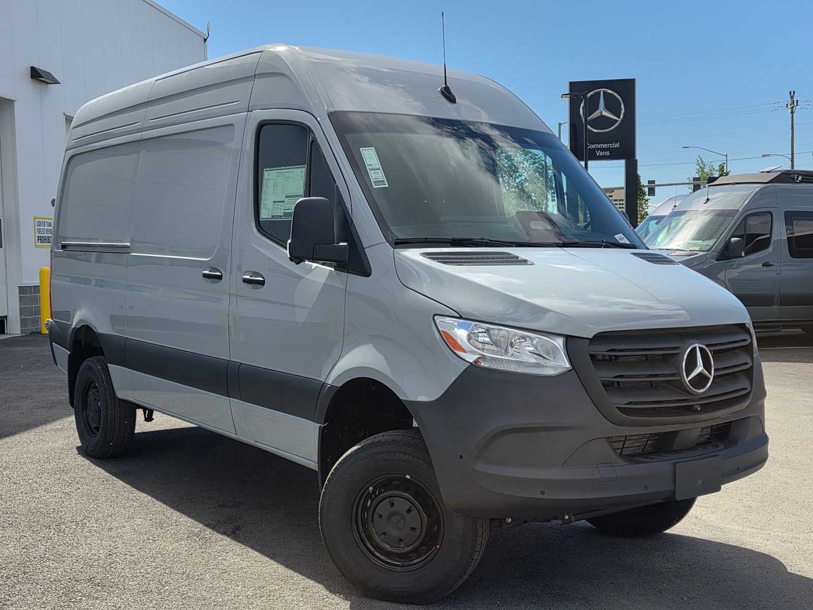 2025 Mercedes-Benz Sprinter Cargo Van 2500 Standard Roof I4 Diesel HO 144 AWD