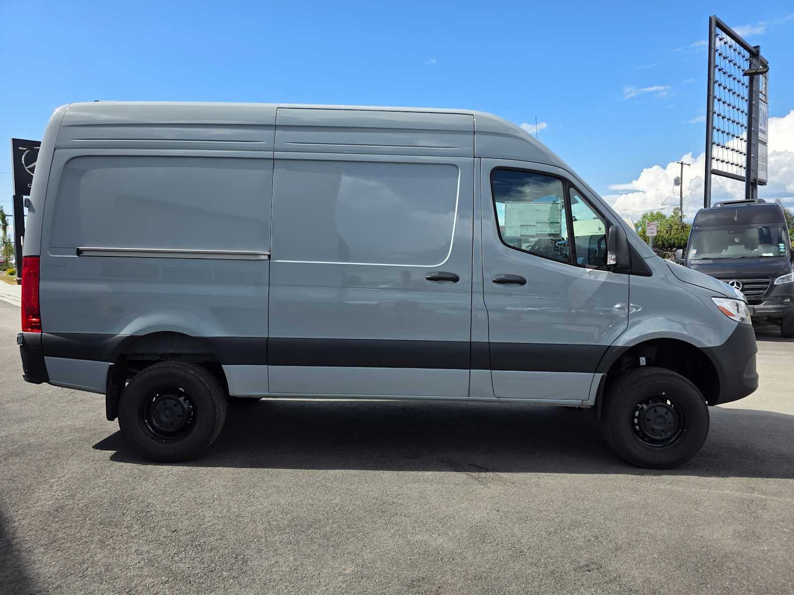 2025 Mercedes-Benz Sprinter Cargo Van 2500 Standard Roof I4 Diesel HO 144 AWD