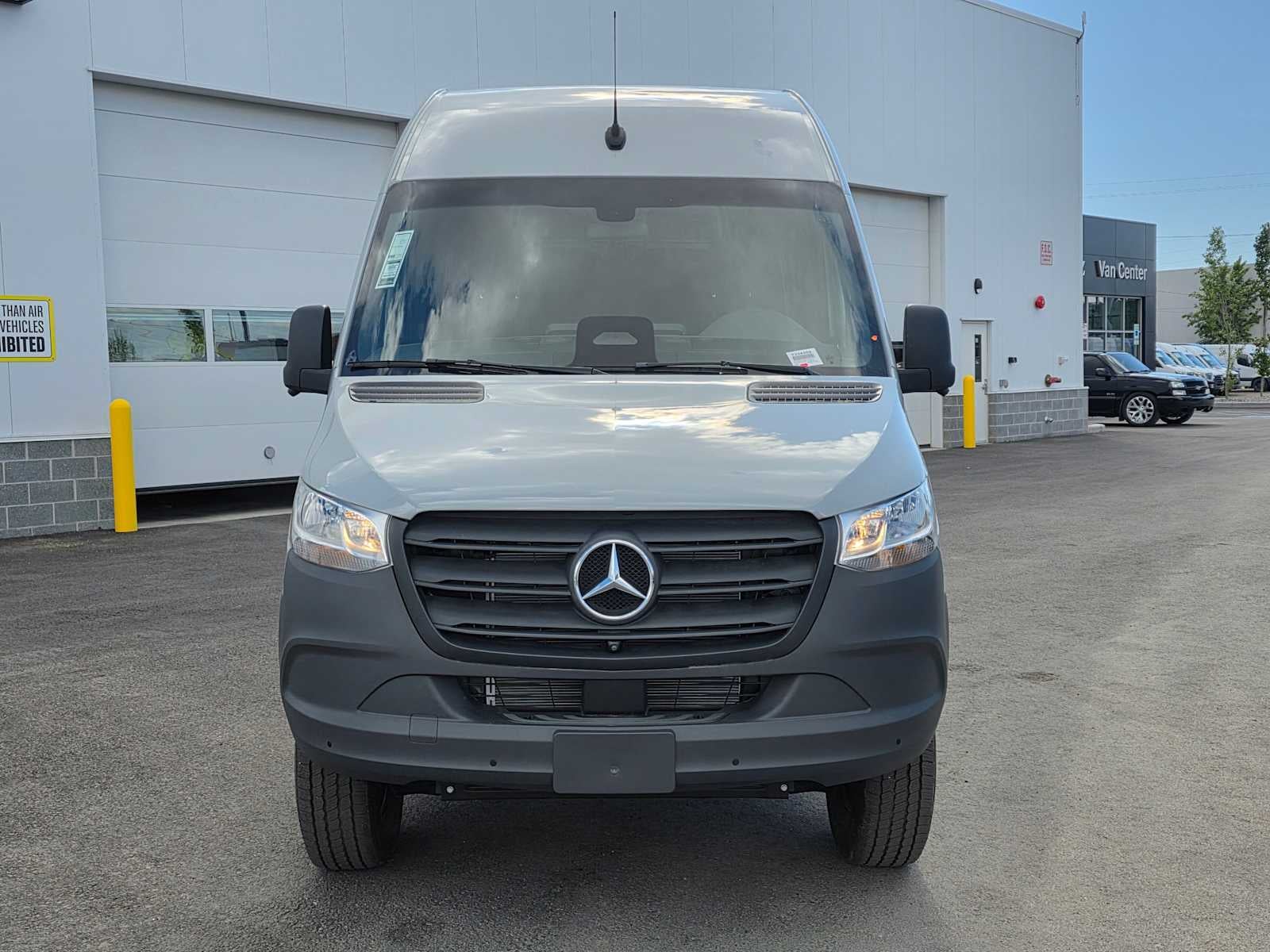 2025 Mercedes-Benz Sprinter Cargo Van 2500 Standard Roof I4 Diesel HO 144 AWD