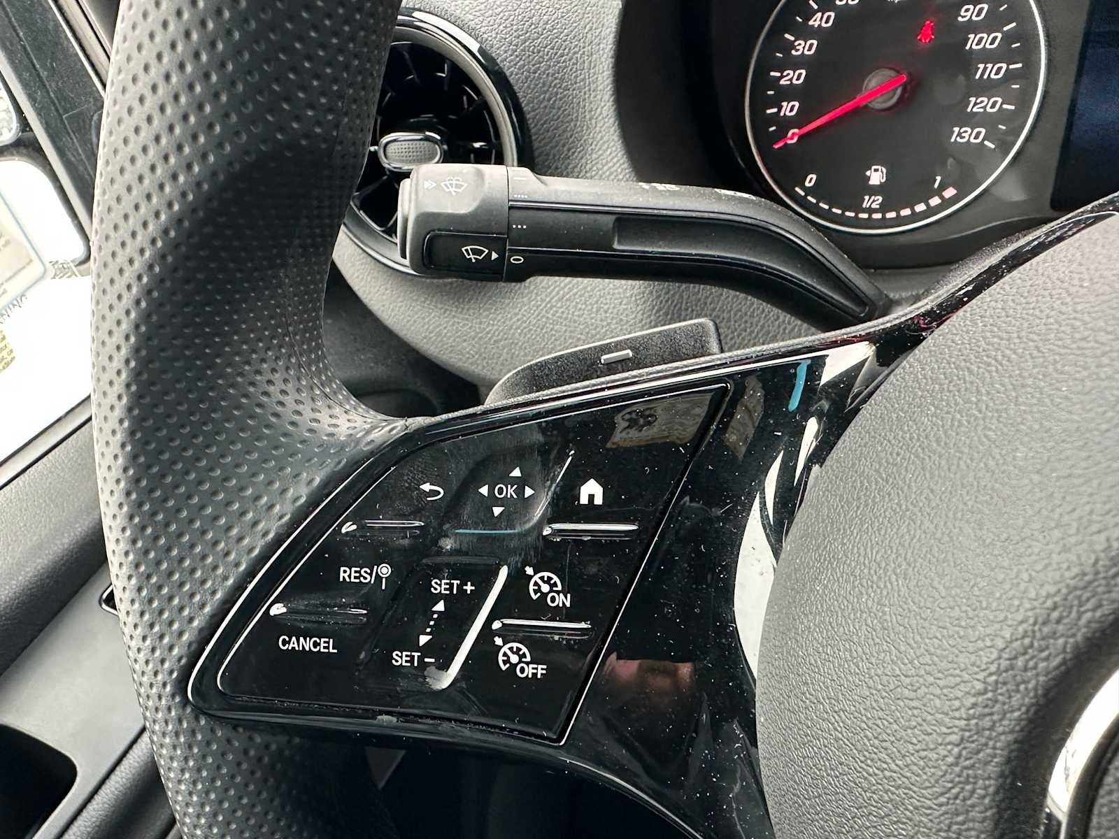 2025 Mercedes-Benz Sprinter Cargo Van 2500 Standard Roof I4 Diesel HO 144" AWD