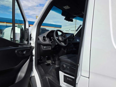 2025 Mercedes-Benz Sprinter Cargo Van 2500 Standard Roof I4 Diesel HO 144 AWD