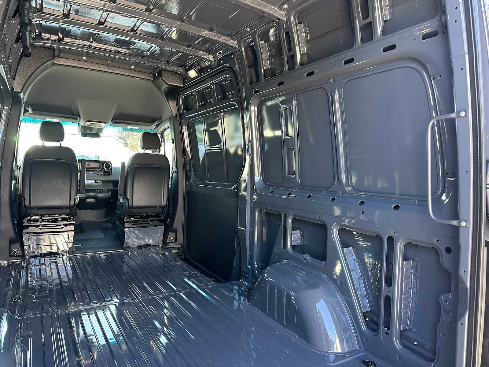 2026 Mercedes-Benz Sprinter 2500 Standard Roof I4 Diesel HO 144" AWD