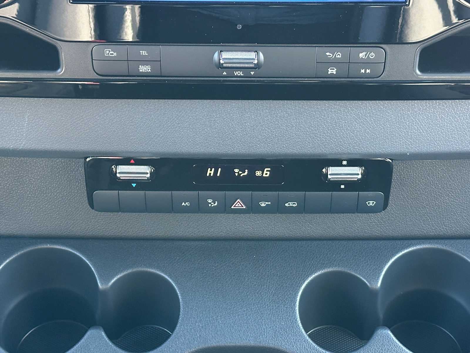 2026 Mercedes-Benz Sprinter 2500 Standard Roof I4 Diesel HO 144" AWD