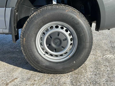 2026 Mercedes-Benz Sprinter 2500 Standard Roof I4 Diesel HO 144" AWD