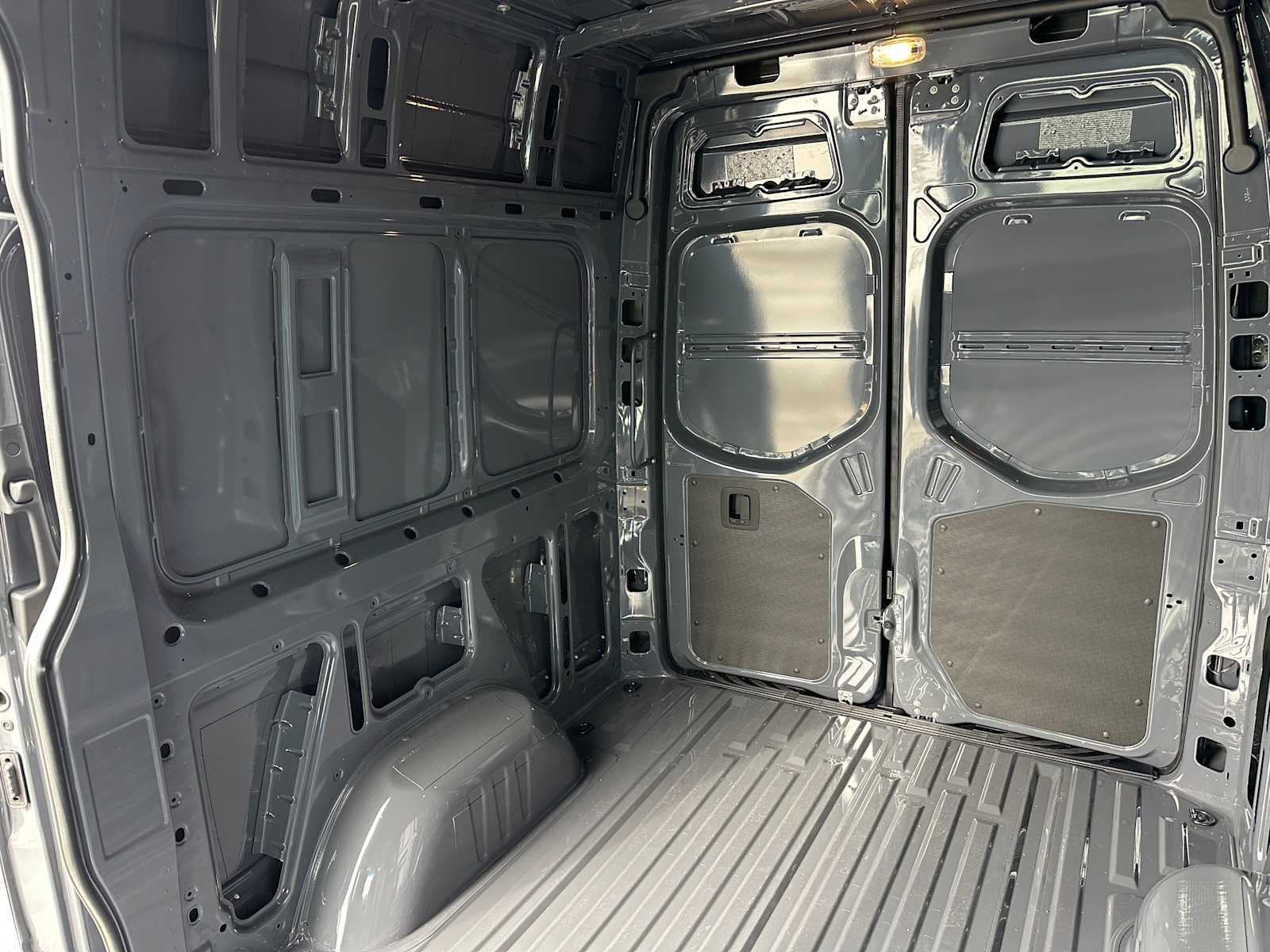 2026 Mercedes-Benz Sprinter 2500 Standard Roof I4 Diesel HO 144 AWD