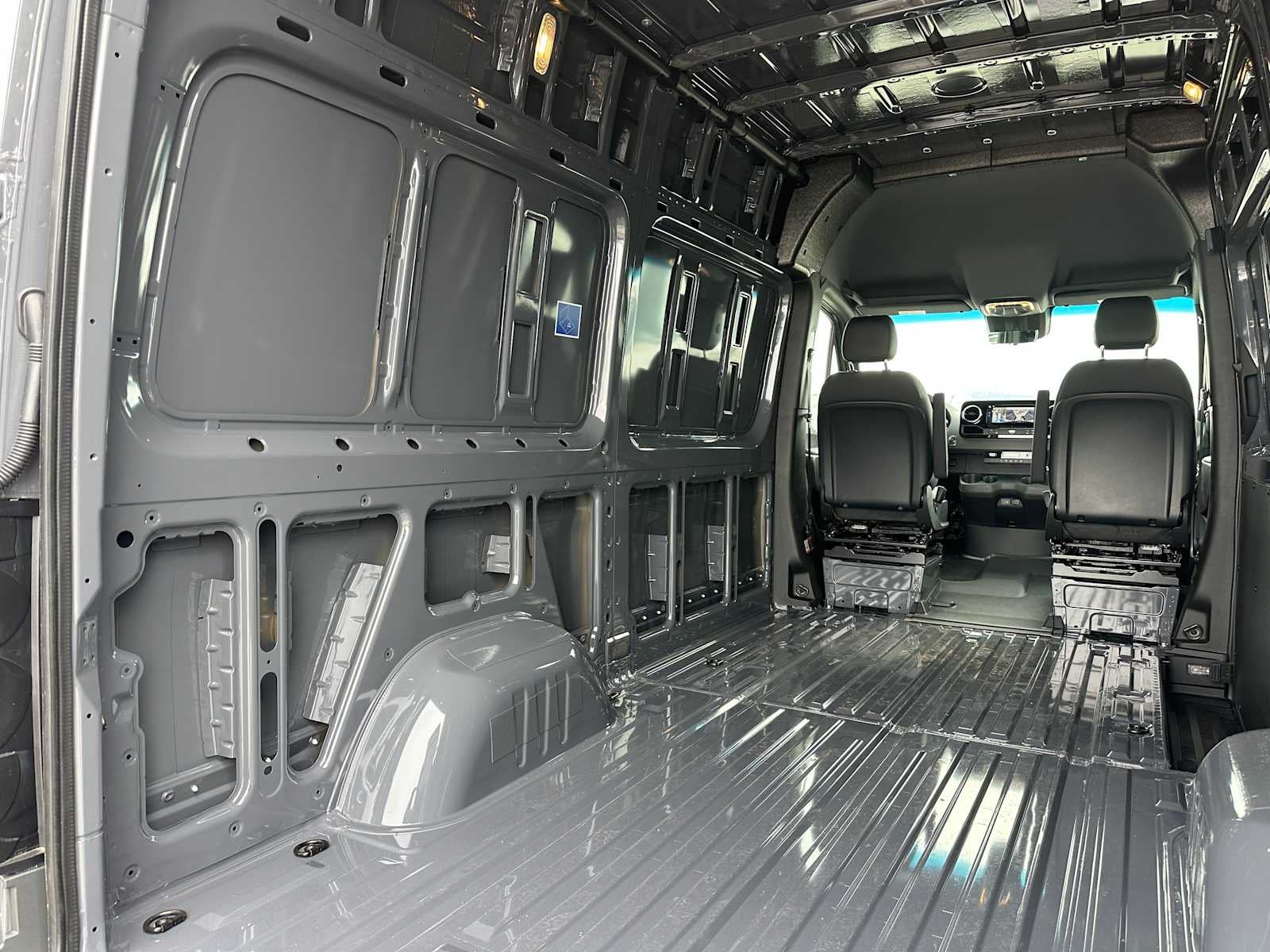 2026 Mercedes-Benz Sprinter 2500 Standard Roof I4 Diesel HO 144 AWD