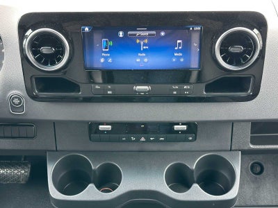 2026 Mercedes-Benz Sprinter 2500 Standard Roof I4 Diesel HO 144 AWD